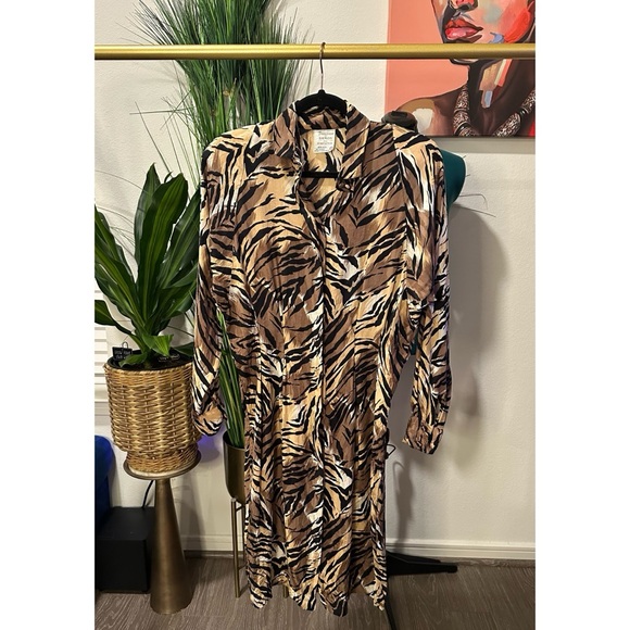 Vintage Francesca of Damon for Starington Saks Silk Animal Print Dress - Size 12 - Picture 3 of 13